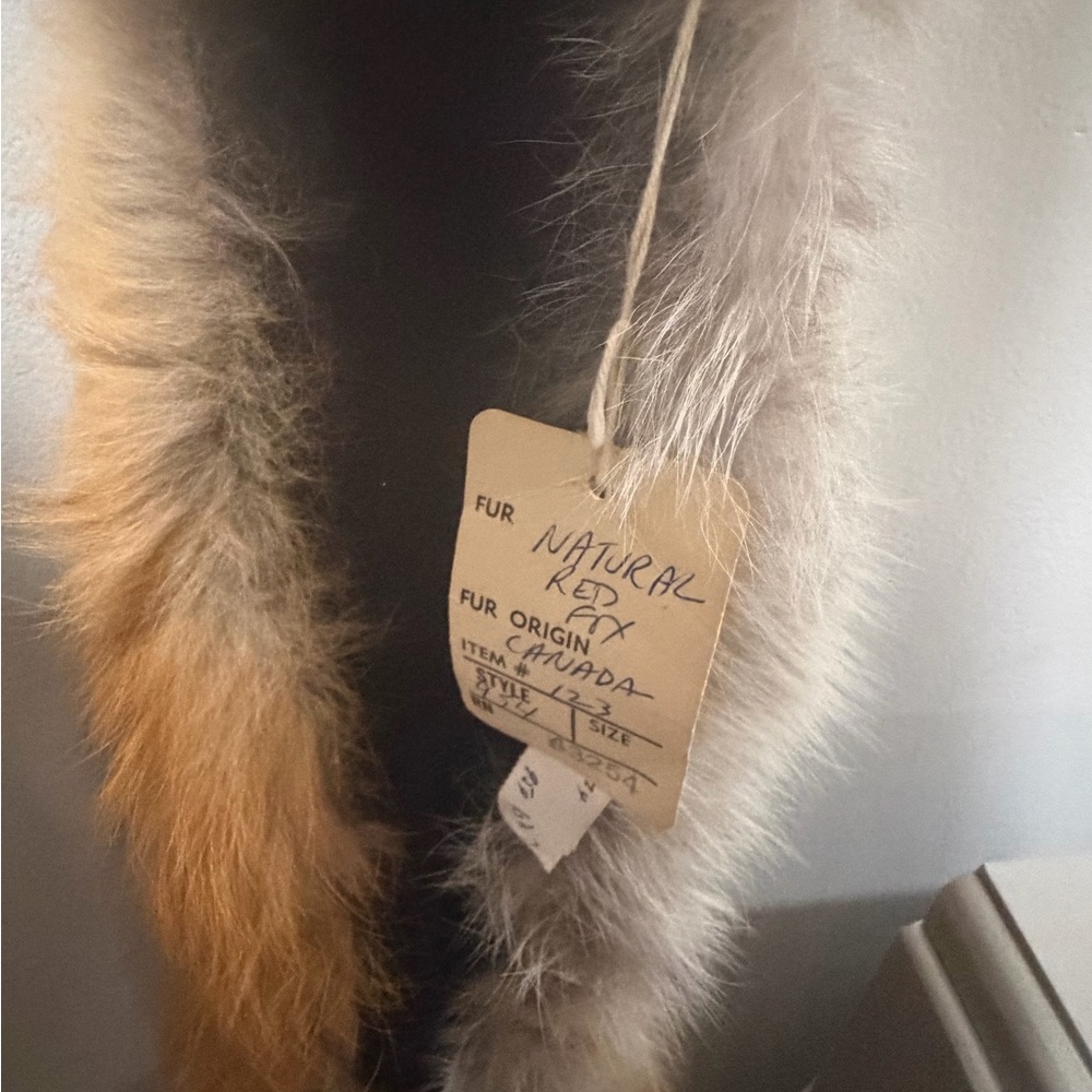 Red fox fur scarf & fox hat luxurious long hair Cossack hat new gold fox scarf - Picture 15 of 16